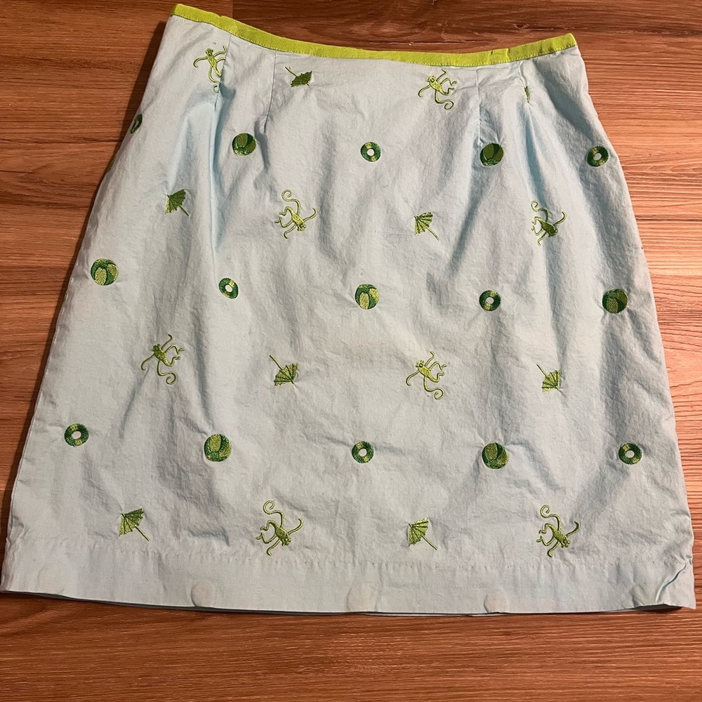 Lilly Pulitzer skirt light blue with green Party Favors. lined 10‎